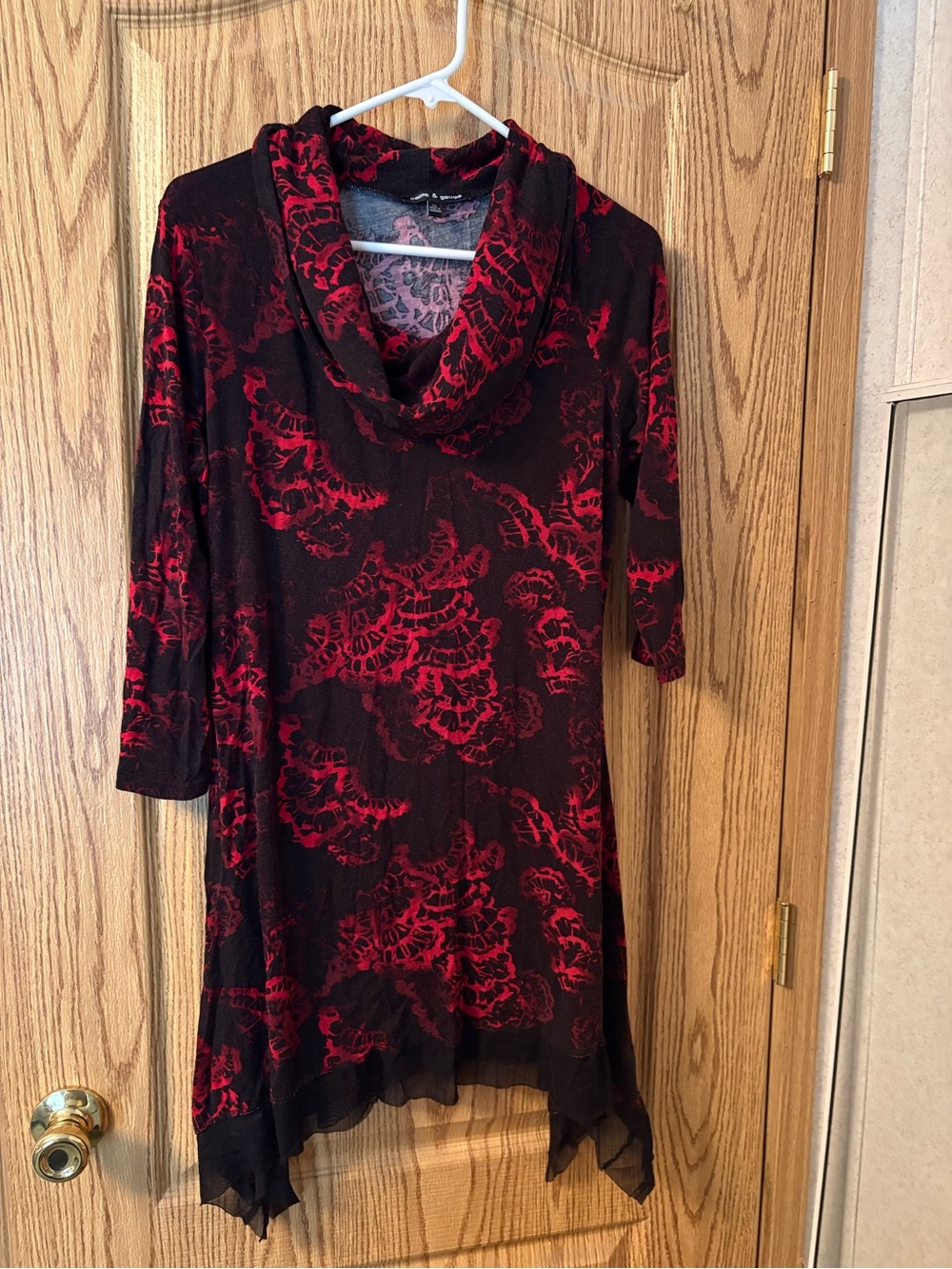 Cable & Gauge Black and Red Floral Top